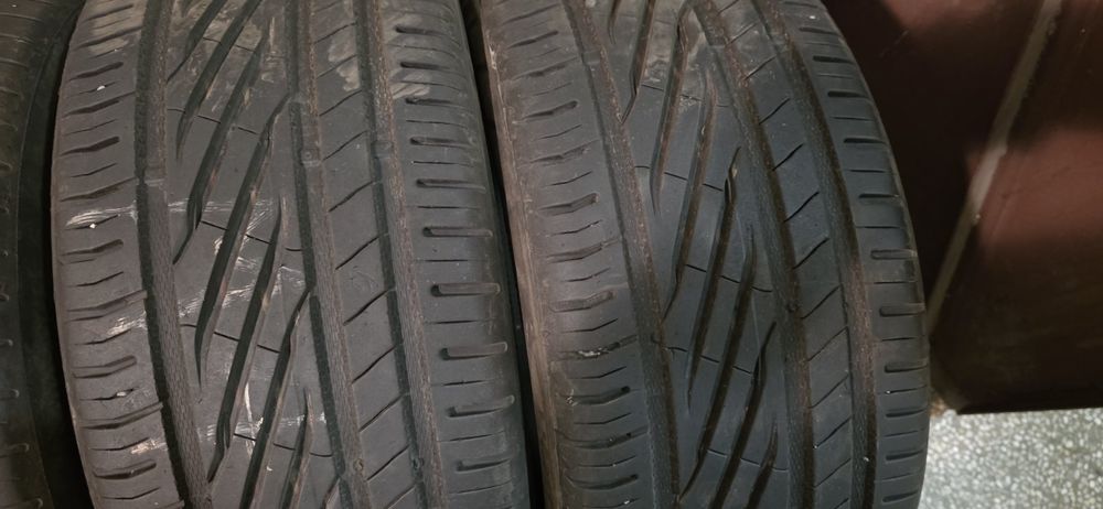 Продавам летни гуми Uniroyal 235/4018