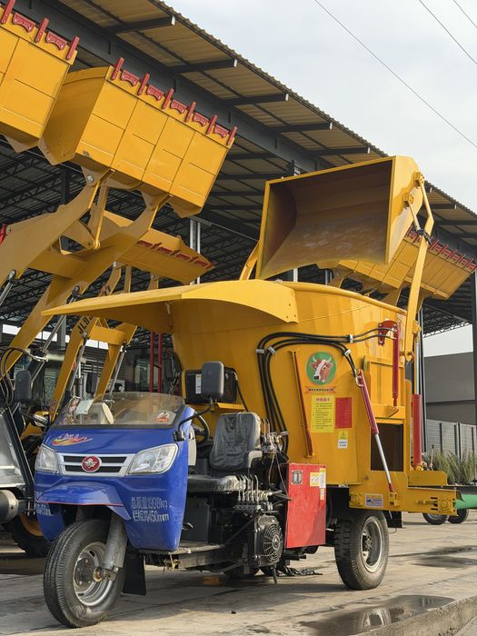 Миксер Кормораздатчик для фермы