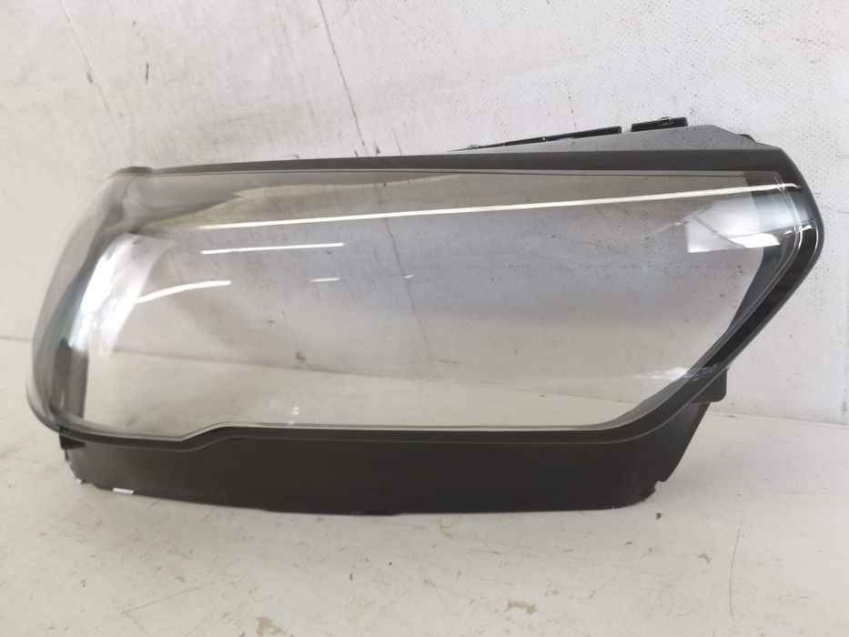 Десен фар стъкло BMW X5 G05 В добро състояние Right headlight glass BM