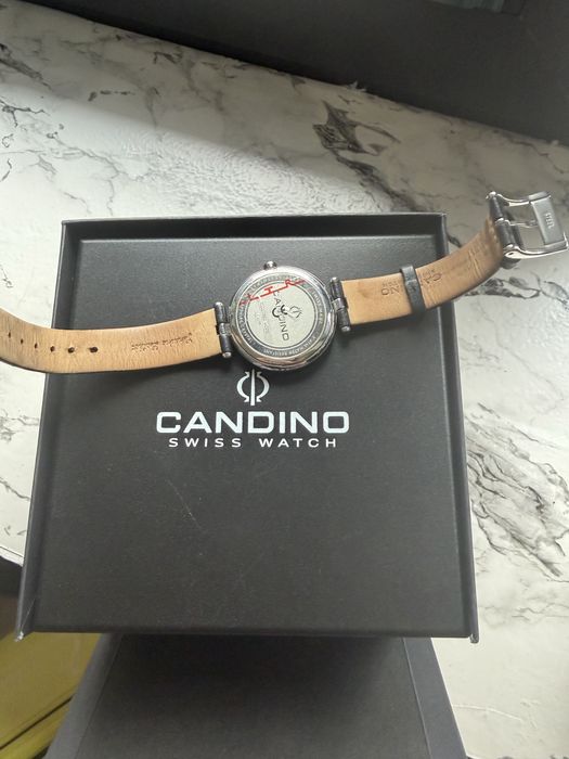 Елегантен дамски часовник Candino C4599/2