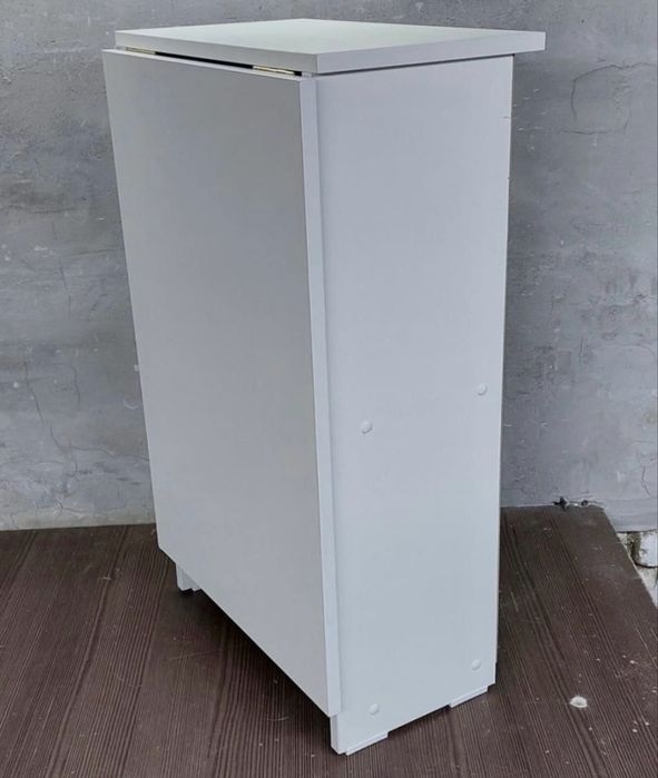 Маникюрный стол складной!