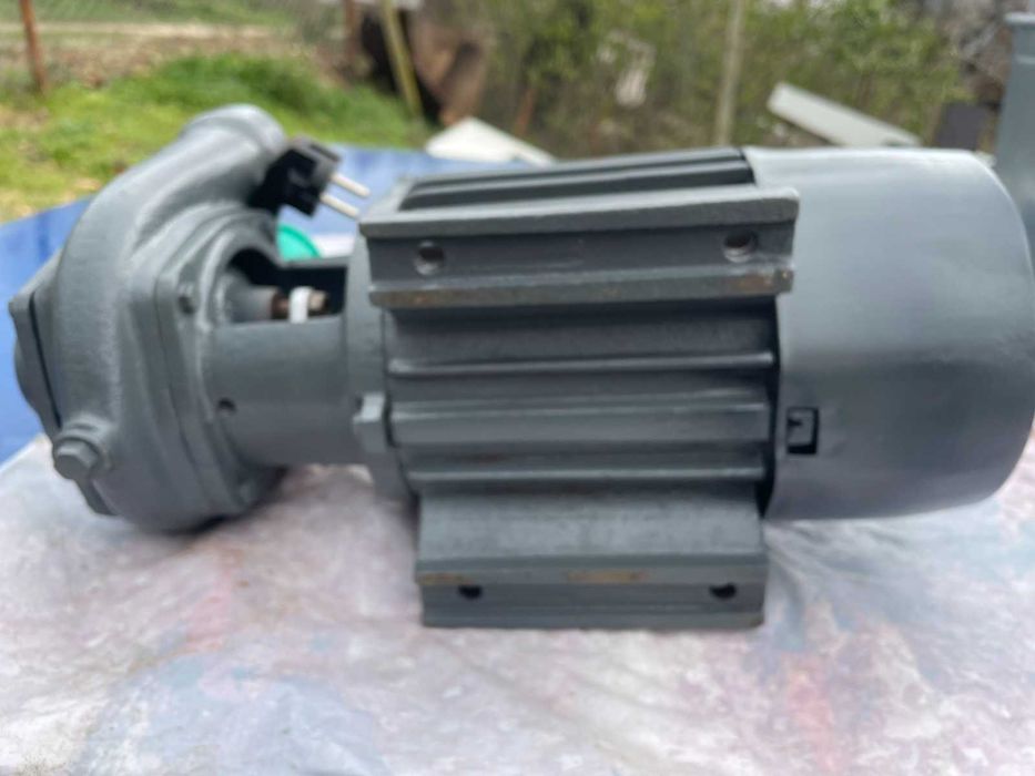 Българска помпа за  напояване Вида 4 - 0.75 kw