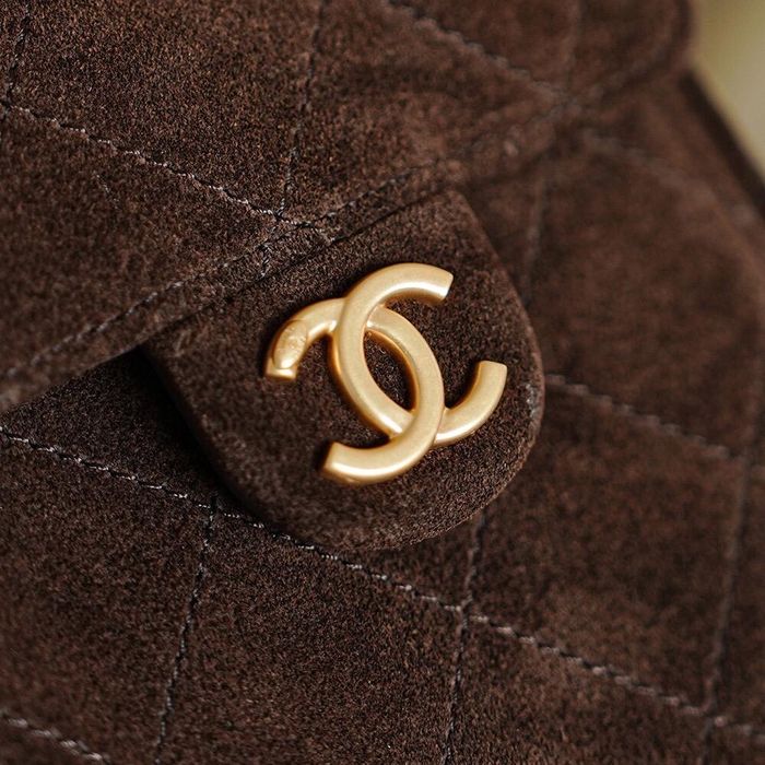 Велурена чанта Chanel