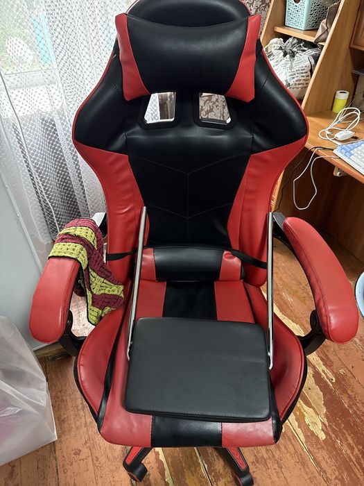 Продам игровое кресло