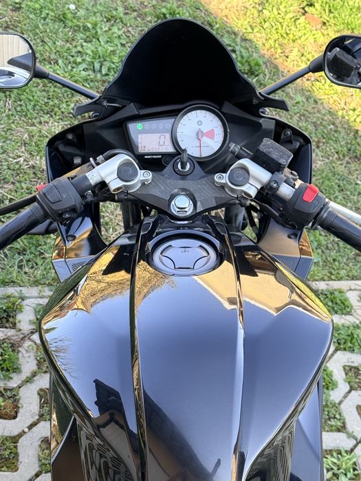 Yamaha YZF R125 (A1 16 ani )