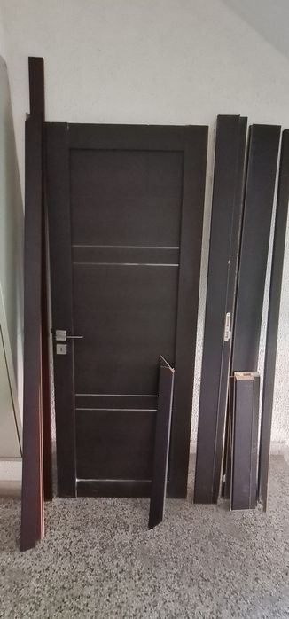 Интериорна врата