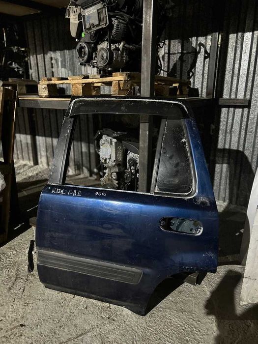 Контрактные двери для японских автомобилей