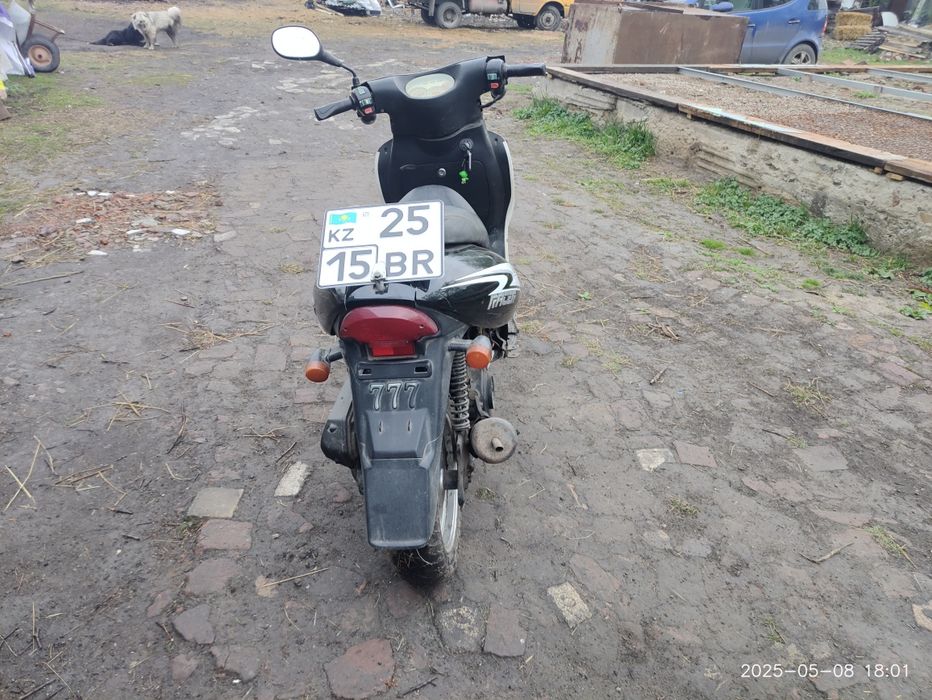 Продам скутер Рейсер