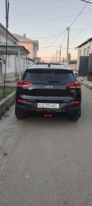 Tracker 2 premier 2023