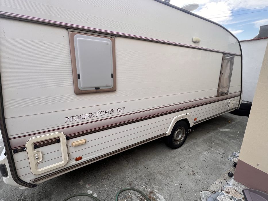 Elite moonstone Se 2000