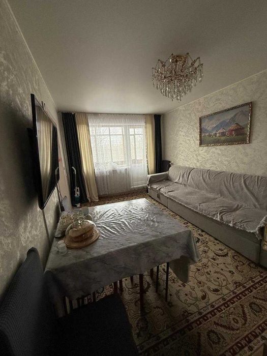 Продам 2х-комн.кв на 7 микрорайоне