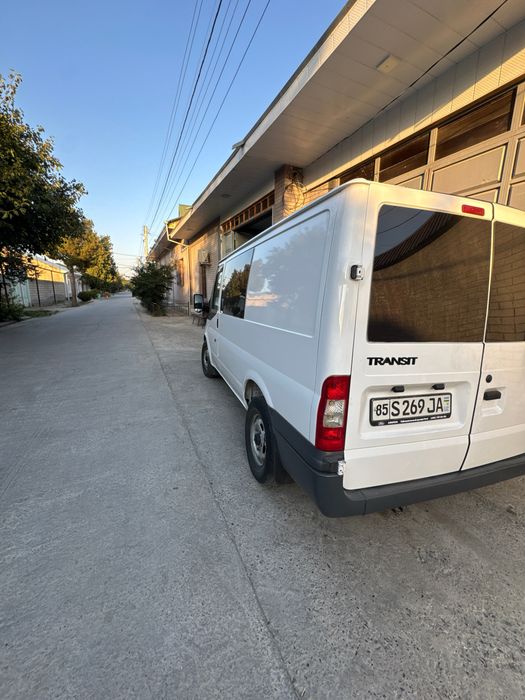Ford transit gruzavoy