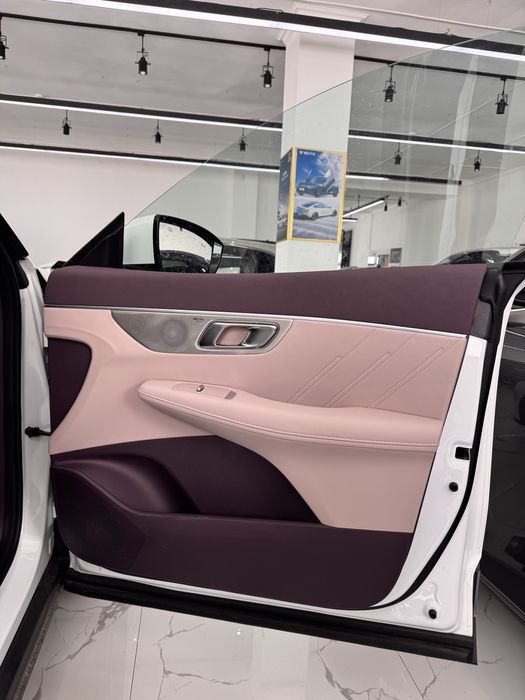 Deepal S07 двери