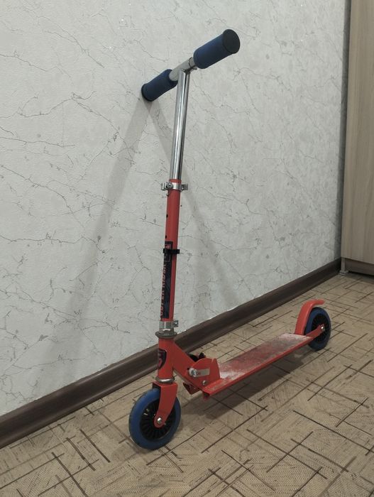 Продам детский самокат