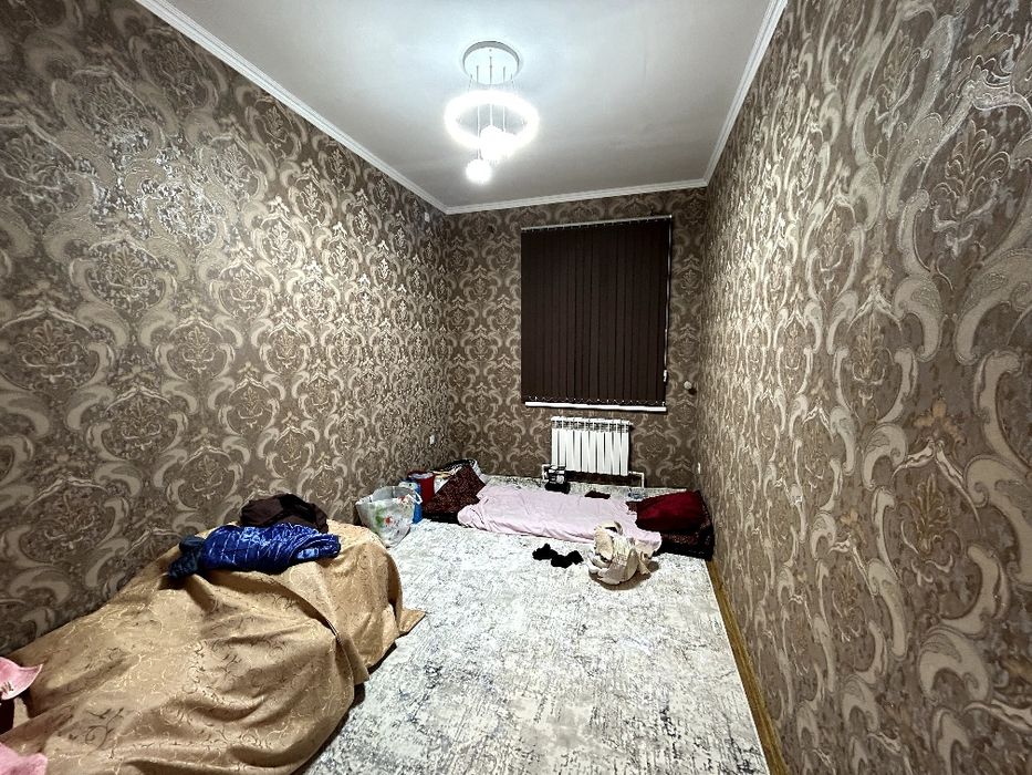 Уй сотилади Охунбобоев 3та от йонидаги домлар