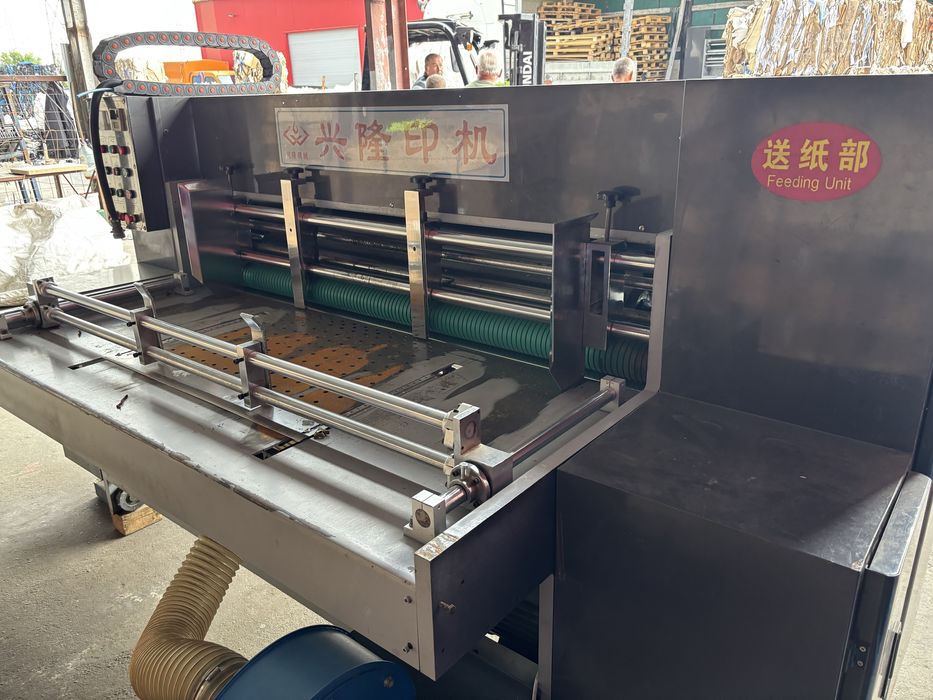 Utilaj cutii carton flexo slotter