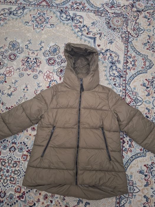 Продам пуховик зимний