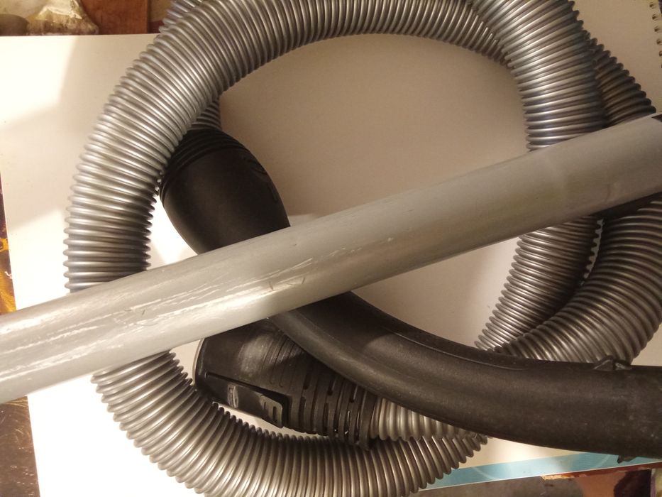 Прахосмукачка BOSCH, използвана работ