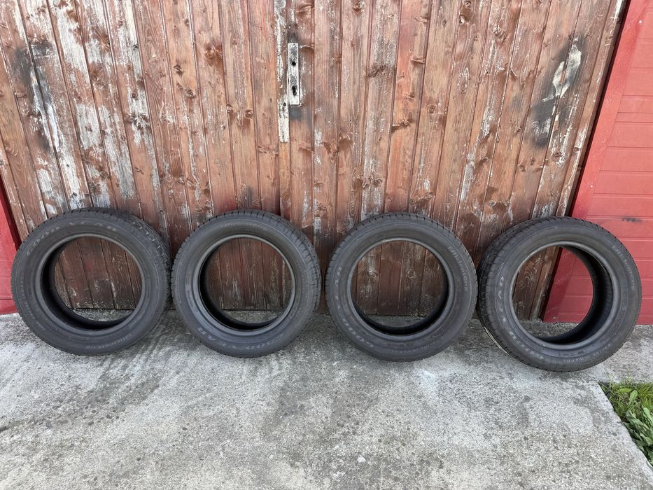 Vand set anvelope VARA GOOD YEAR 195.60.R16 DOT 2020