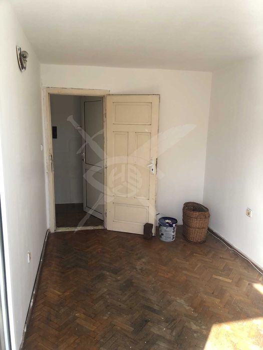 Тристаен апартамент в Центъра на град Варна- 96966