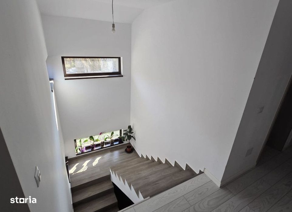 Casa 5 camere Breazu , 164 metri Cod:157329