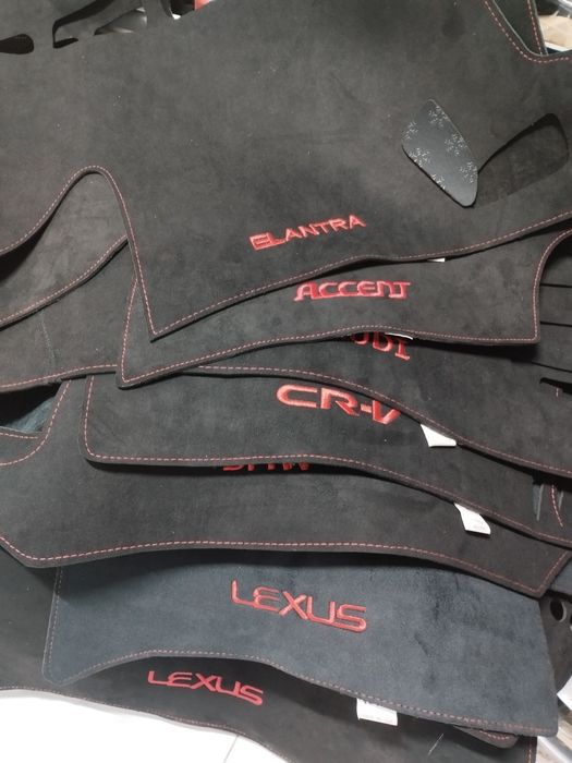 Продам накидки на панель авто