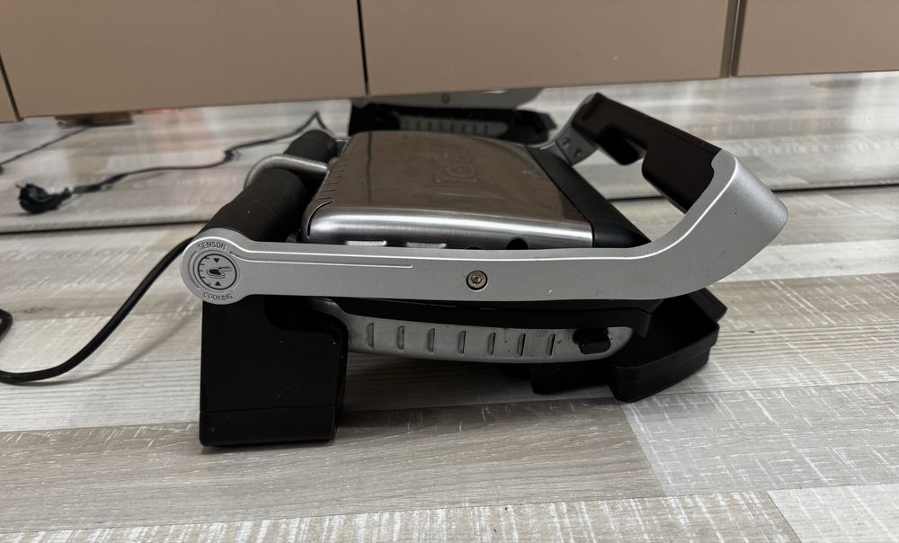 Grătar electric Tefal OptiGrill+