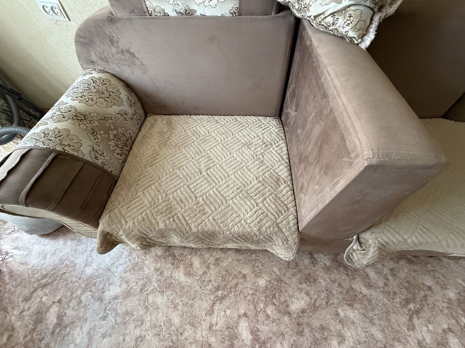 Королевский угловой диван + подарок дивандек