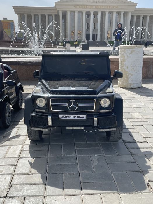 Mercedes-benz G63 AMG 6x6.