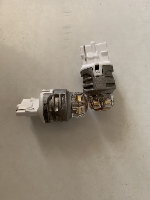 Becuri led Osram 6000K 3W 12V 7905CW