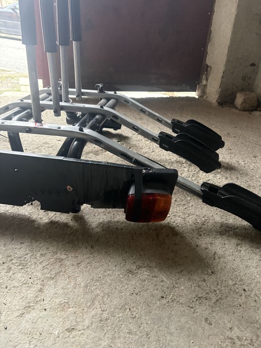 Стойка за колела за теглич