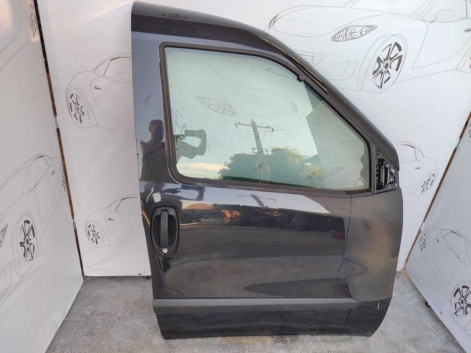 Usa Fata Dreapta Opel Combo D Comercial 2011–2017 / Cod OEM 95519731 (11T)