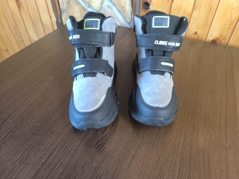 Боти за момче 37 номер