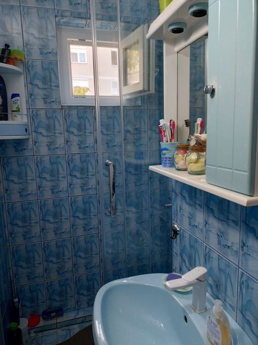 Vând apartament 3 camera Marghita