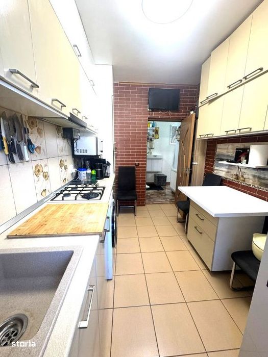 Apartament 3 camere/Bragadiru strada Monumentului