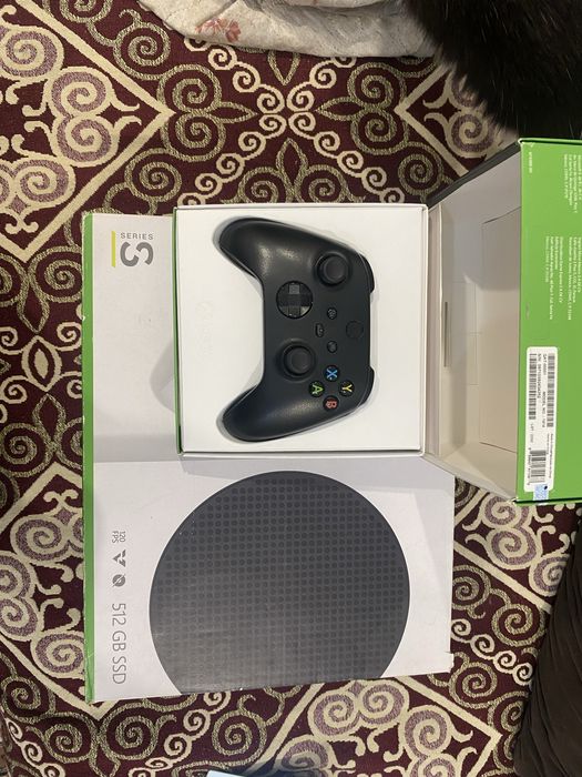 Xbox series s 512 гигабайтов