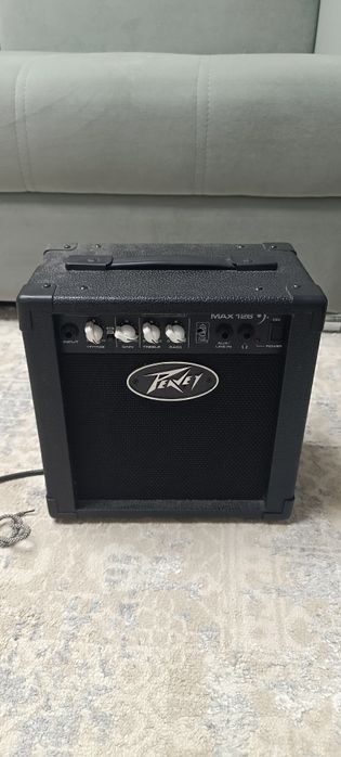 Продам электрогитару