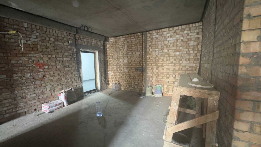 2-х комнатная на Сагбан ж/к Нурафшон Сарой,  80м2 новостройка