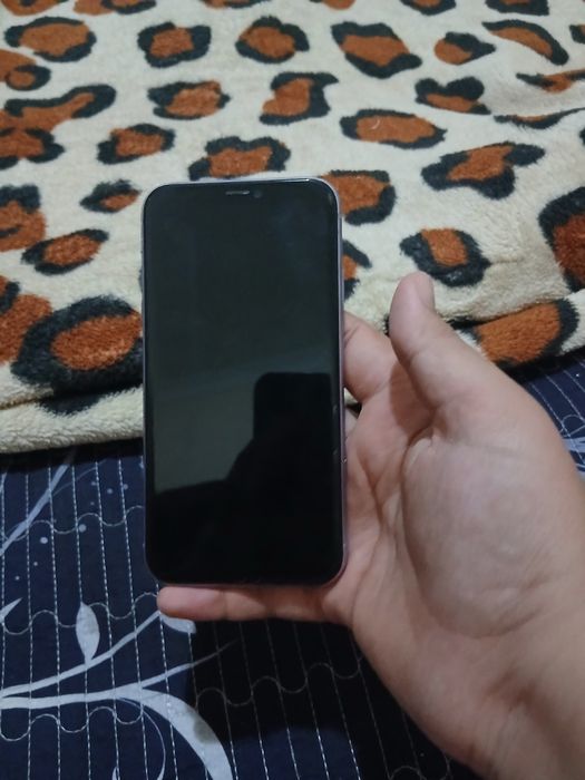 Iphone 11 people
