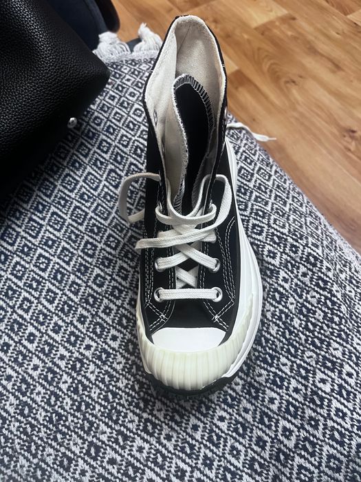 Кеды Converse Chuck универсальные