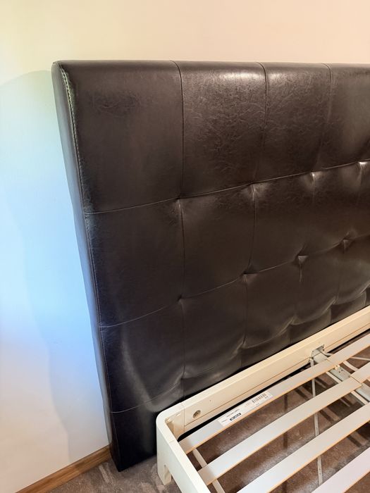 Tăblie din piele naturală Mobexpert + cadru de pat IKEA 160×200