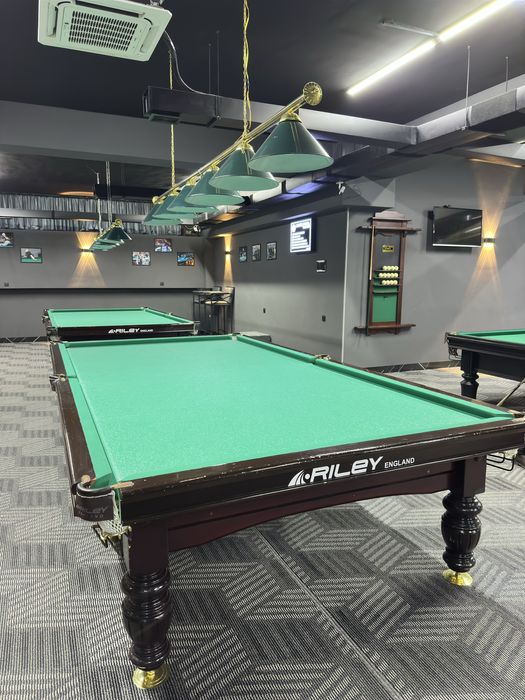 Бильярдный стол сотилади срочна