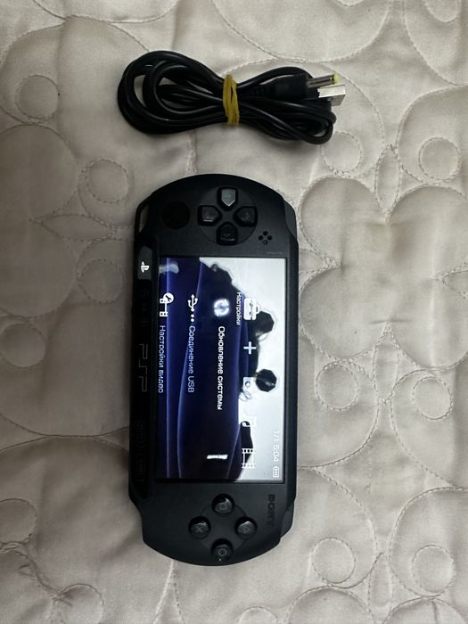 Sony PSP E1003— отличное состояние
