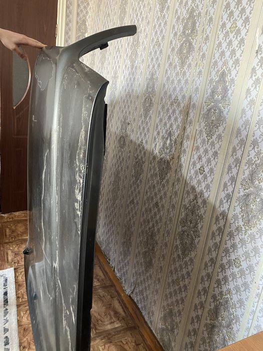 Продаю капот от Mercedes‑Benz E‑Class (W124)