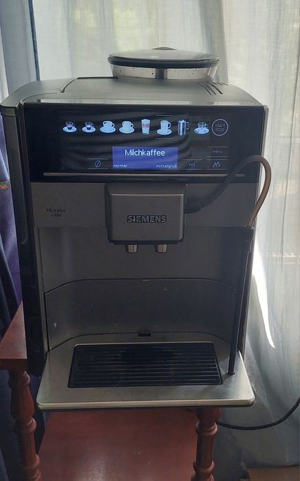 Aparat cafea siemens  EQ 6 plus s100