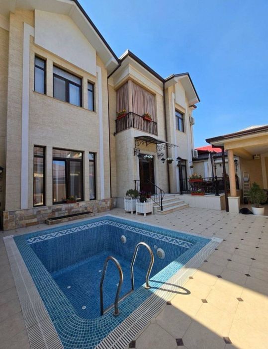 Ракат махалля.  Шикарный,  уютный  дом .