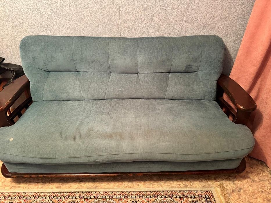 Продам кресло, диван и стол