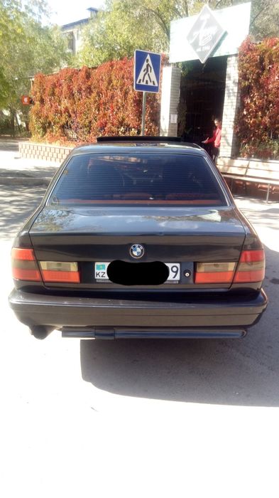 Продам БМВ 5 е34