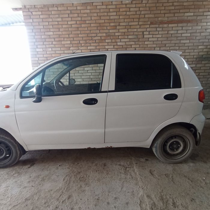 Matiz sotiladi.poluxx 2010-yil