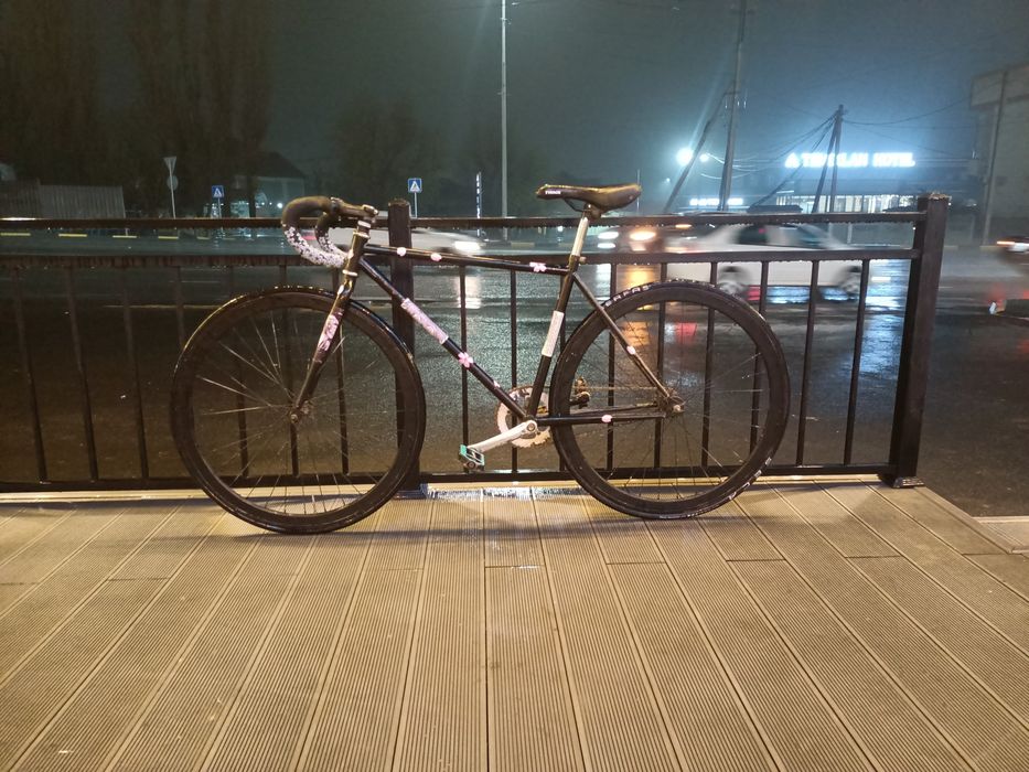продаю fixed gear срочно!